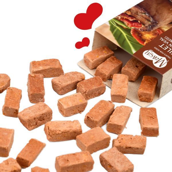 Ласощі для собак від 3-х місяців Mavsy Freeze dried FILET MIGNON BEEF WITH SUNDRIED TOMATOES філе міньон з яловичини та сушеними томатами, 50 г FDMAVSY09 фото