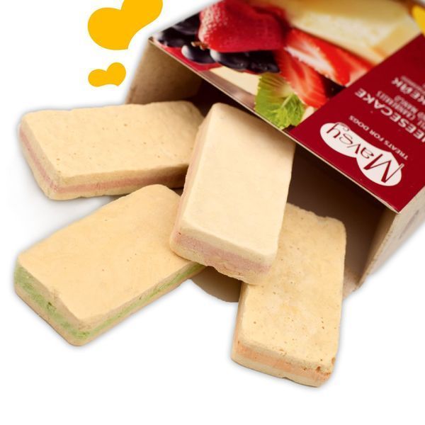 Лакомство для собак от 3-х месяцев Mavsy Freeze dried CHEESECAKE WITH APPLE, CRANBERRIES AND MANGO чизкейк с яблоком, клюквой и манго, 50 г FDMAVSY10 фото